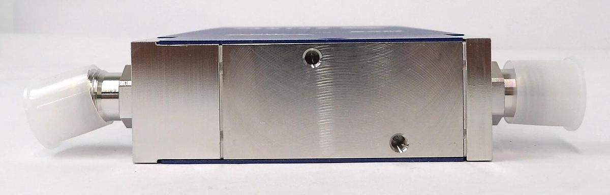 SAM Hitachi Metals 2482G1 MFC Mass Flow Controller 10000 SCCM NF3 New Surplus