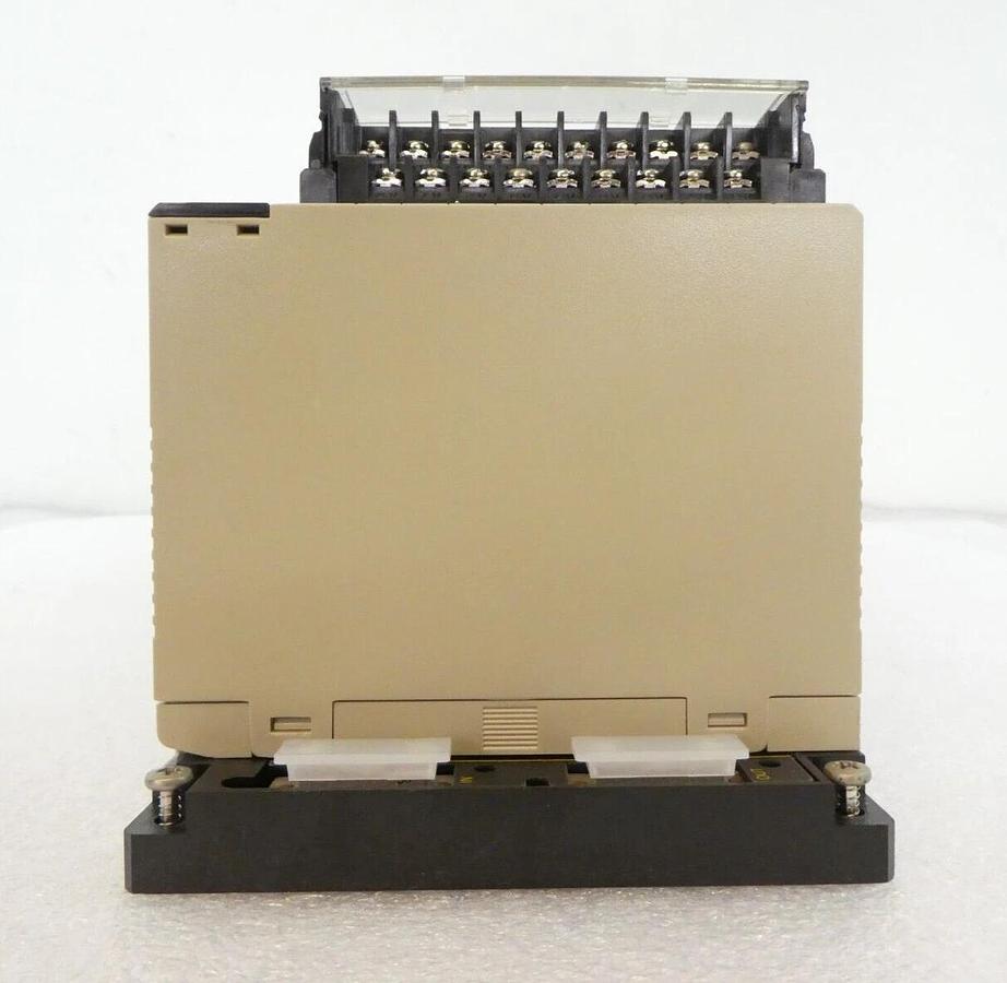 Used Omron C200H Programmable Logic Controller PLC Sysmac C200H-MR431 Working Surplus