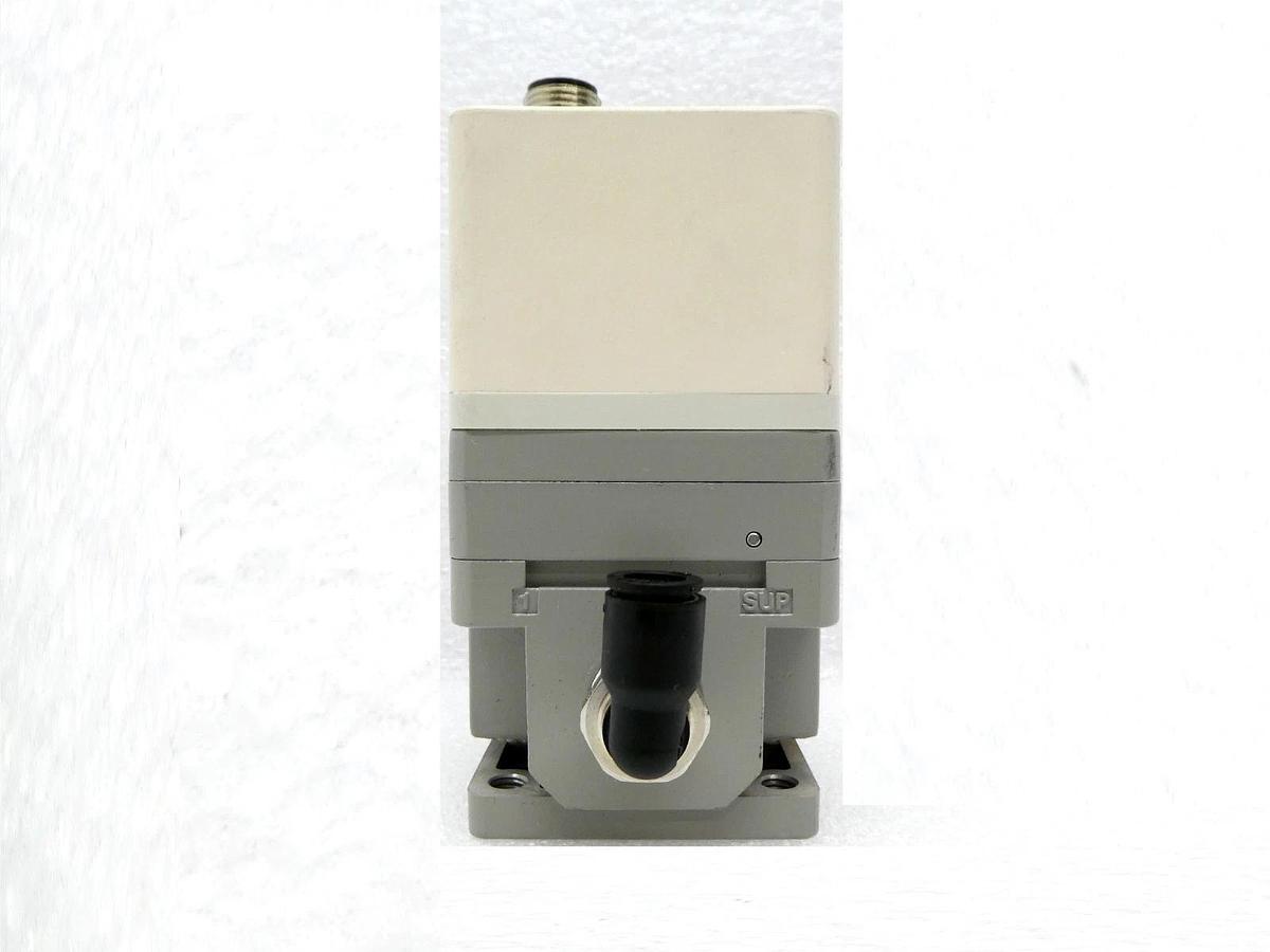 Used SMC ITV2030-31N2N4 Electro-Pneumatic E/P Regulator ITV2000 Series Used Working