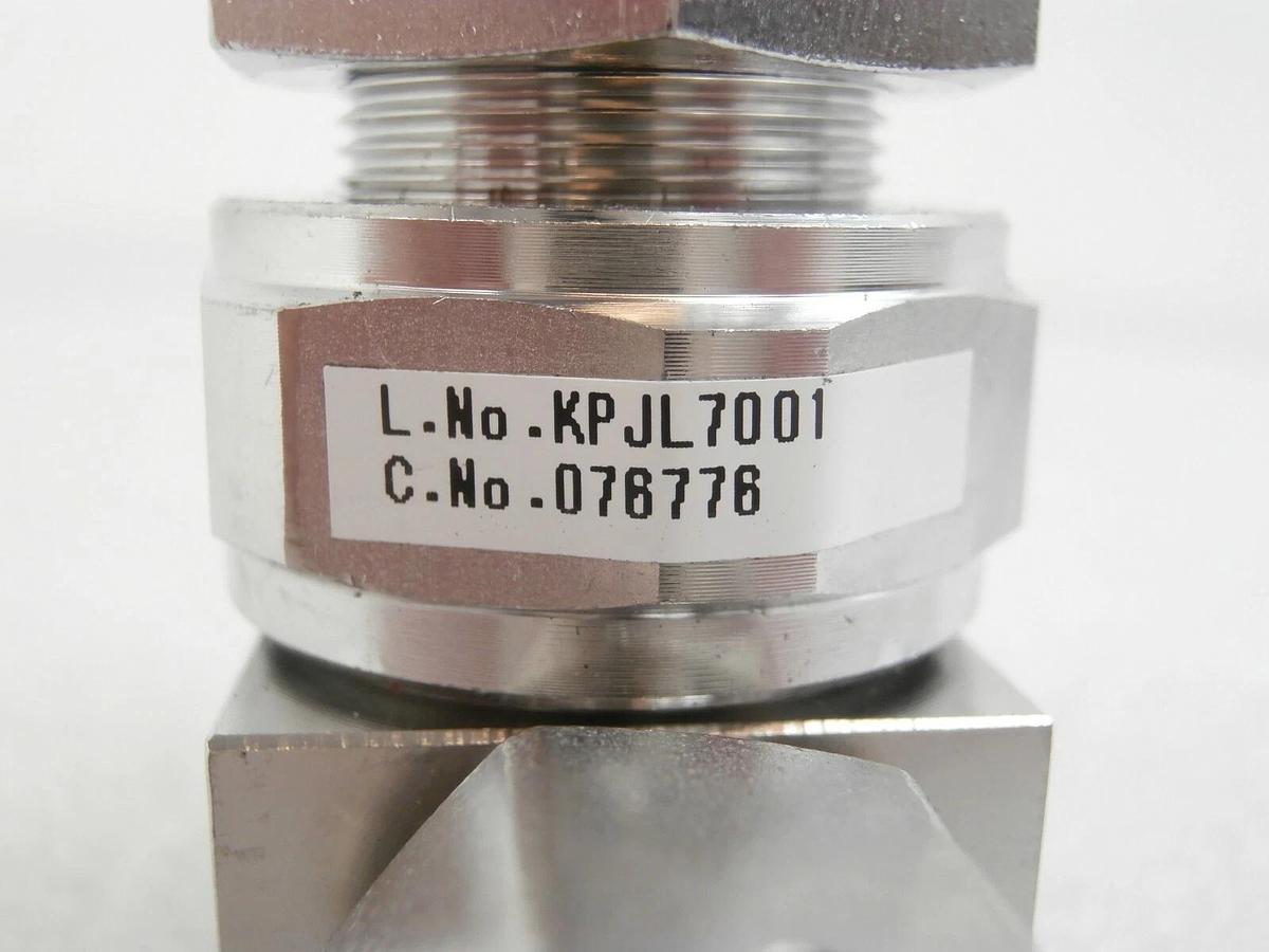 Used Fujikin 076776 Manual Open/Closed Diaphragm Valve KPJL7001 Reseller Lot of 5