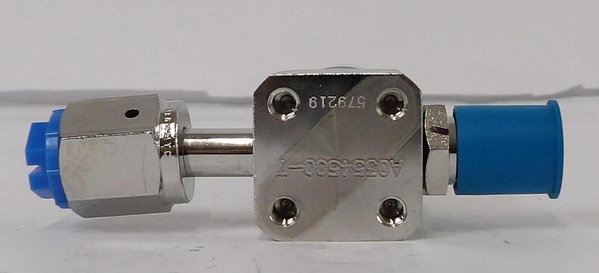 Used Parker Veriflo 45700041 Diaphragm Valve 930AOPLPNCSFSMF Reseller Lot of 9 Spare