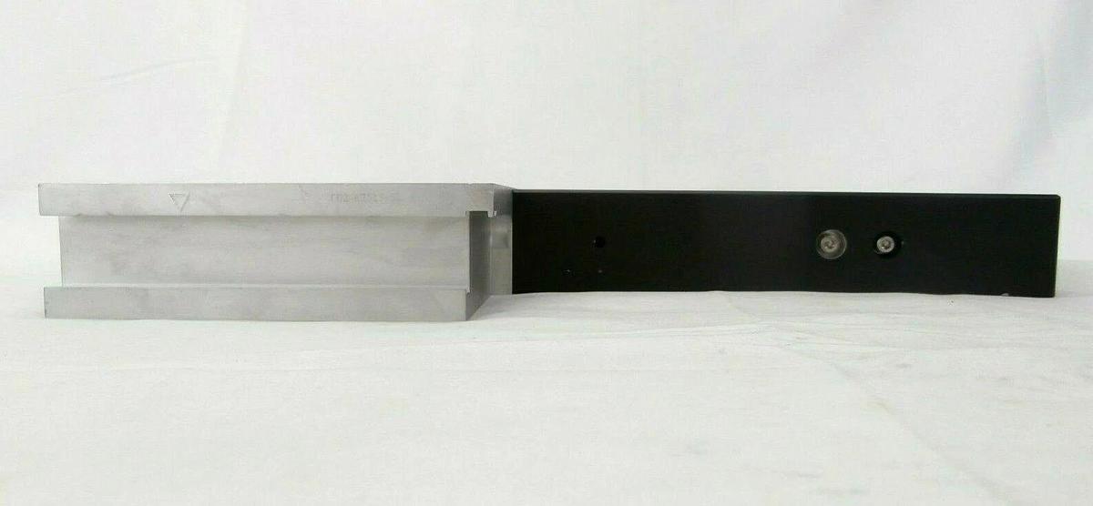 Used VAT MONOVAT Aluminum Wafer Transfer Valve 02010-BA44 02110-BA44 Large Gate Spare