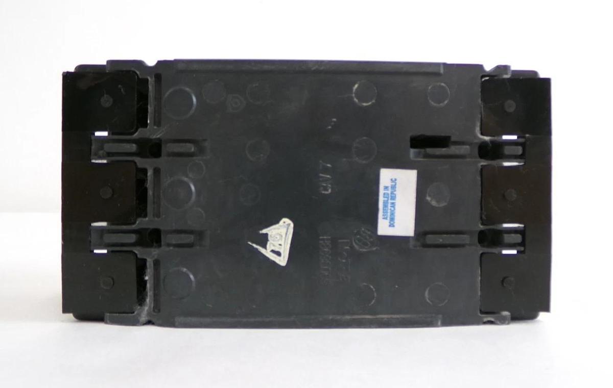 Used Eaton EGS3100FFG 3-Pole Industrial Circuit Breaker E125S Lot of 2 Working