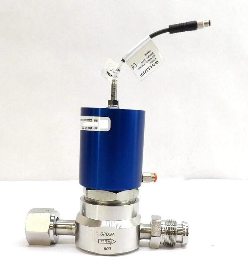 Used Fujikin SPDSA 500 90-100 PSI FVCR Pneumatic Diaphragm Valve Lot of 7 Working
