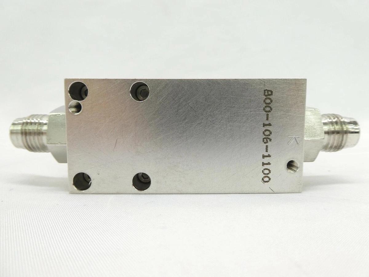 Used UNIT Instruments 1200-101288 Mass Flow Controller MFC UFC-1200A 100 SCCM SiCl4