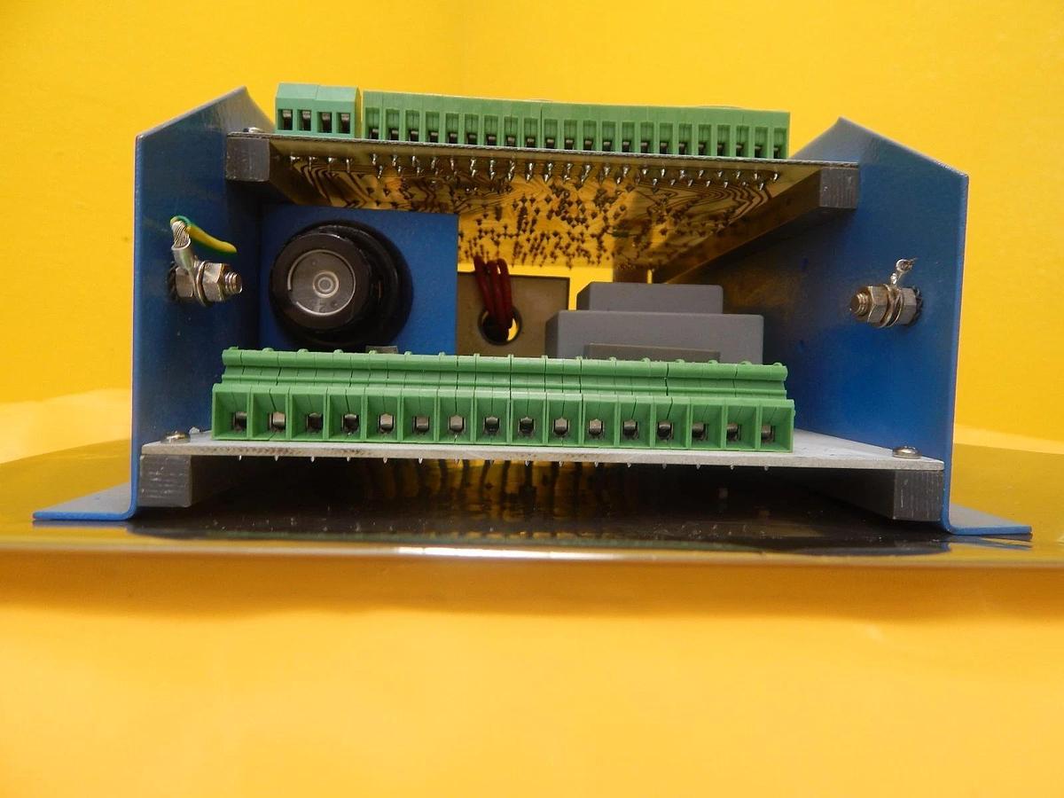 Used ITT Heynau Elektronik TYR-hB Speed Controller Balzers B5 123 154 AA Used Working
