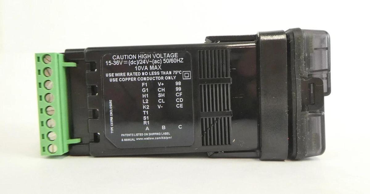 Used Watlow PM6C3FJ-5AAAAHQ EZKB-H5HC-AAAA Temperature Controller Lot of 5 Working