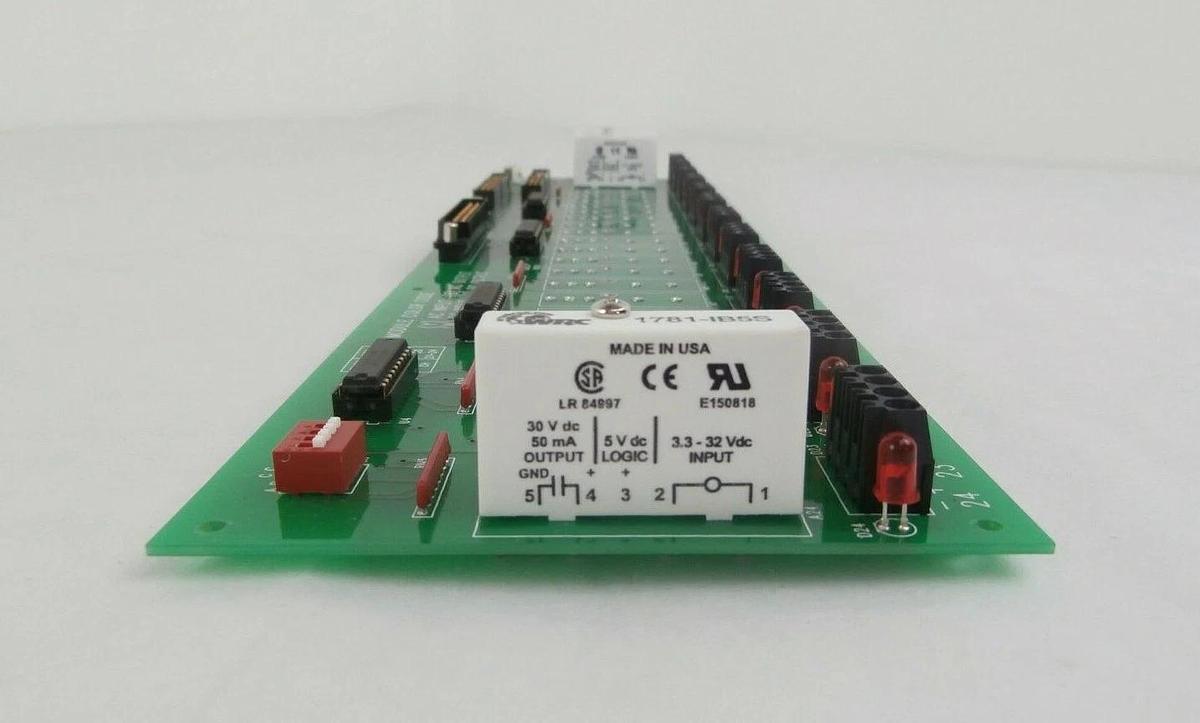 Used CyberResearch Module Color Code 24-Channel Input Interface 1781-IB5S PCB Working