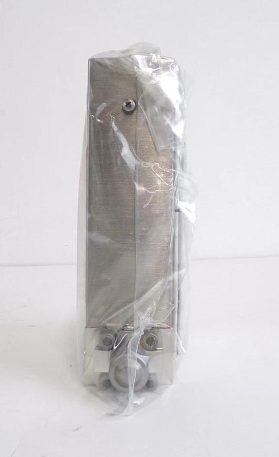 Celerity UNIT UFC-8165 Mass Flow Controller MFC AMAT 3030-09608 New Surplus