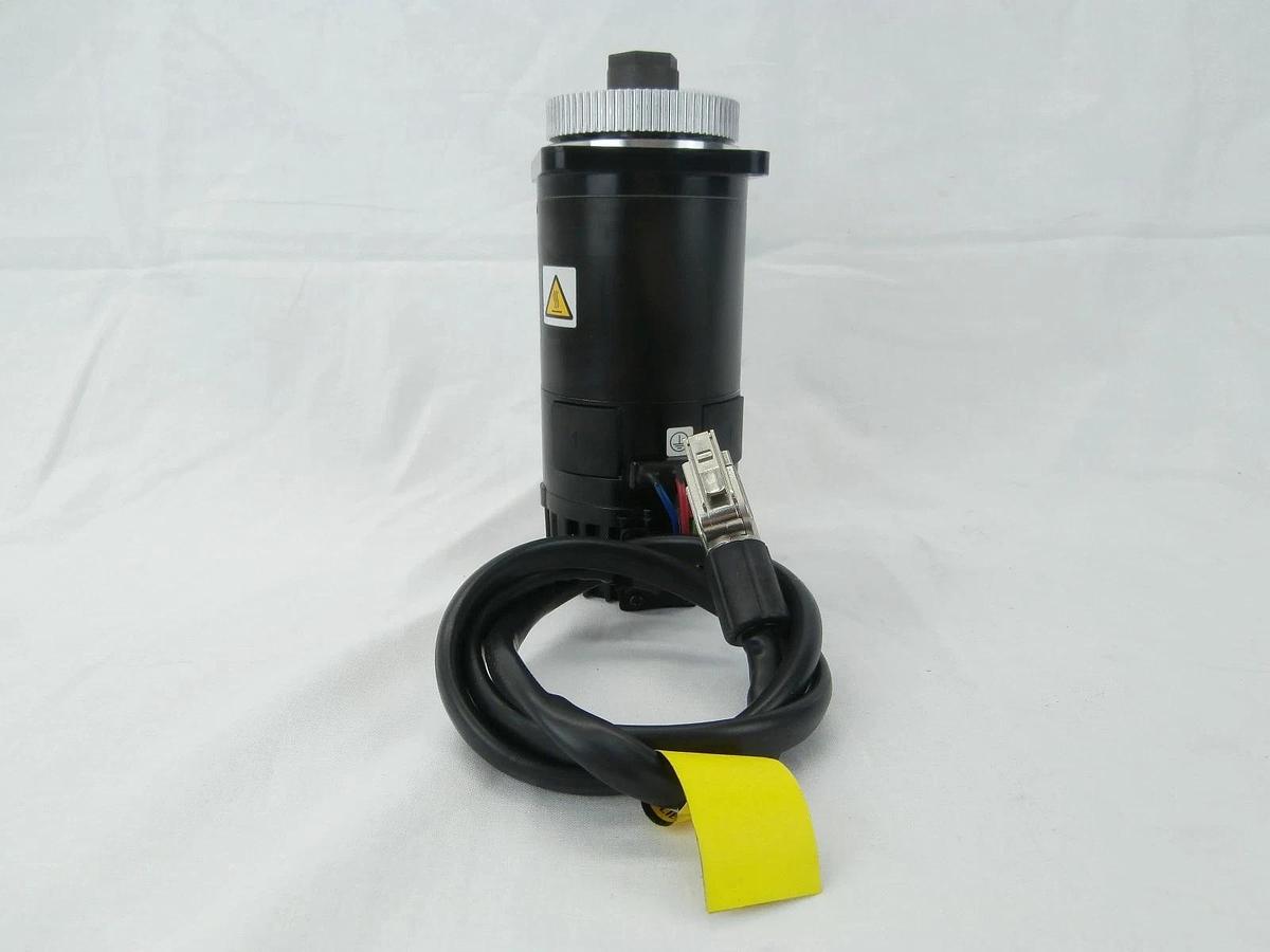 Used Berkeley 100-000-721-01 Servo Motor MTR.300W BRSH.W/STD ENCOR.R2 Working