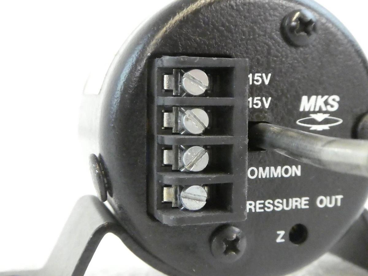 Used MKS Instruments 223B-11397----S Baratron 4VCR 3/16" Novellus 27-00159-00 Working