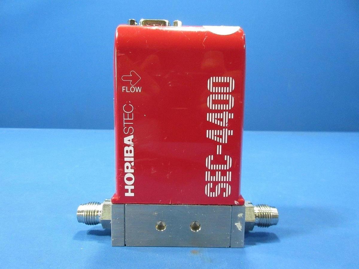 Used Horriba STEC SEC-4400M Mass Flow Controller MFC 500 SCCM SiH2Ci2 Used Working