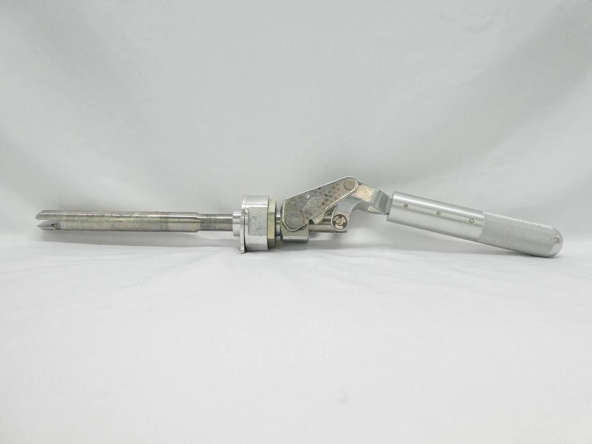 Used AMAT Applied Materials 0010-09408 Chamber Lid Clamp SACVD Working Surplus