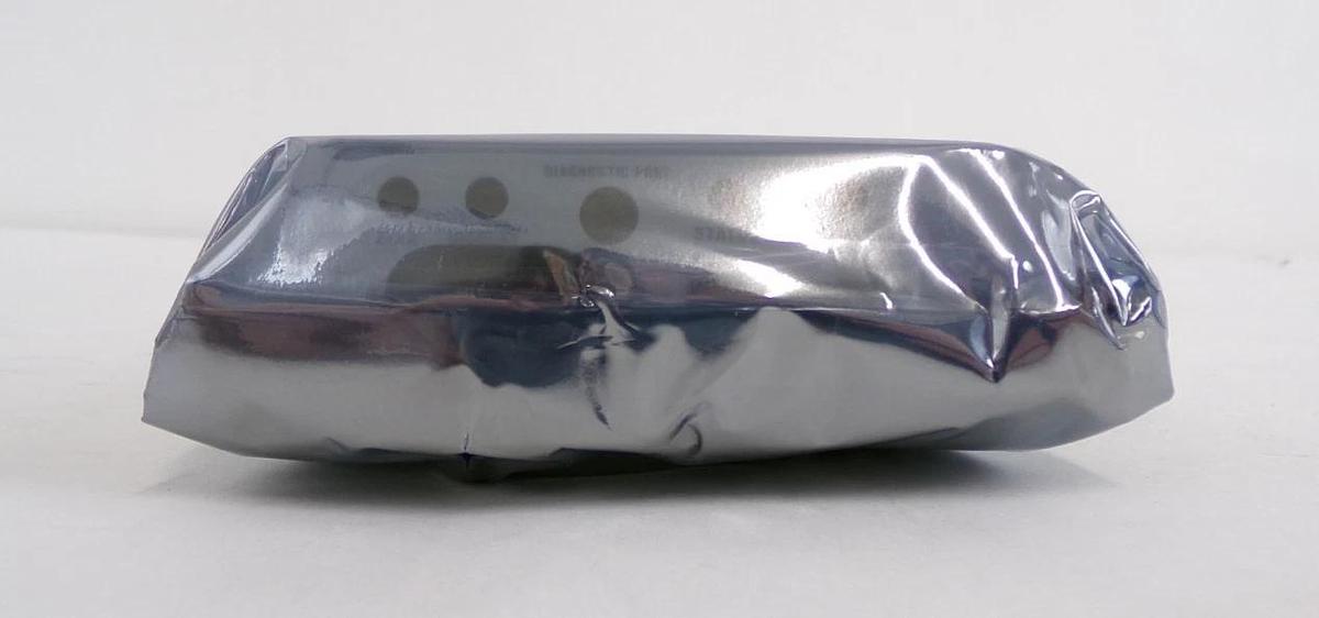 Brooks Instrument GF120C-110028 Mass Flow Controller MFC 50 SCCM N2 New