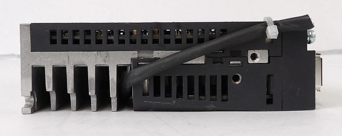 Used Sanyo Denki RS2A01A2HA5A00 AC Servo Drive SANMOTION R AMAT 0195-14084 Working