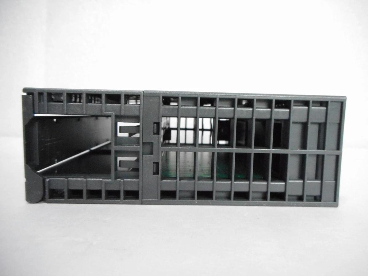 Siemens 6ES7 321-1Bl00-0AA0 Digital Input Module SIMATIC S7 New Surplus