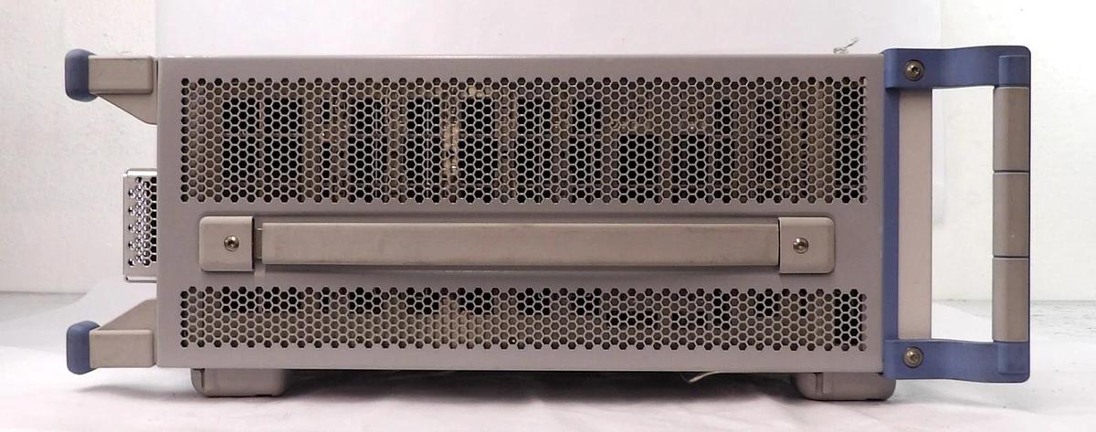 Used Rohde & Schwarz 1201.0002K50 Wideband Radio Tester CMW 500 Working Spare