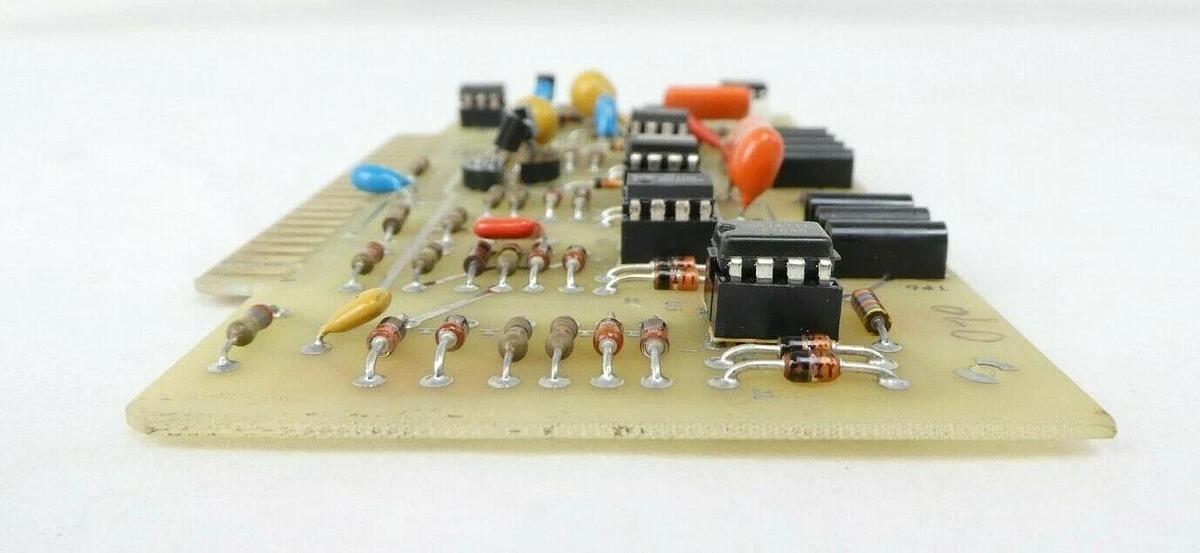 Used Varian Semiconductor VSEA D7389001 Floodgun Controller PCB Card D-7389001 Spare