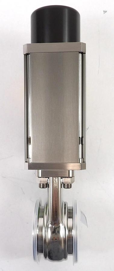 Used VAT 01034-KE11-AOK1 Mini UHV Gate Valve Series 01.0 AMAT 0190-62835 New Surplus