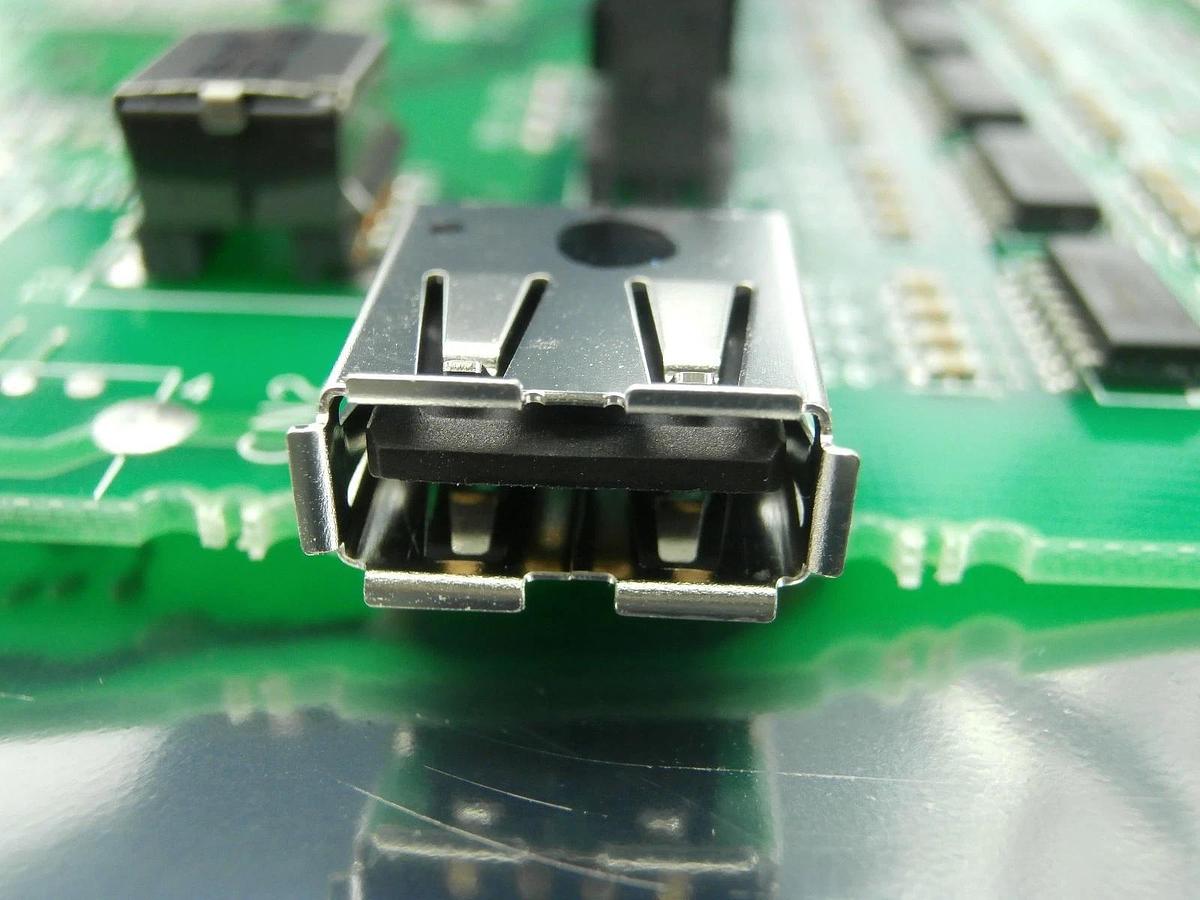 Used Yaskawa Electric JANCD-NIO30-1-E Robot Controller PCB Card F352760-1 NXC100 Used