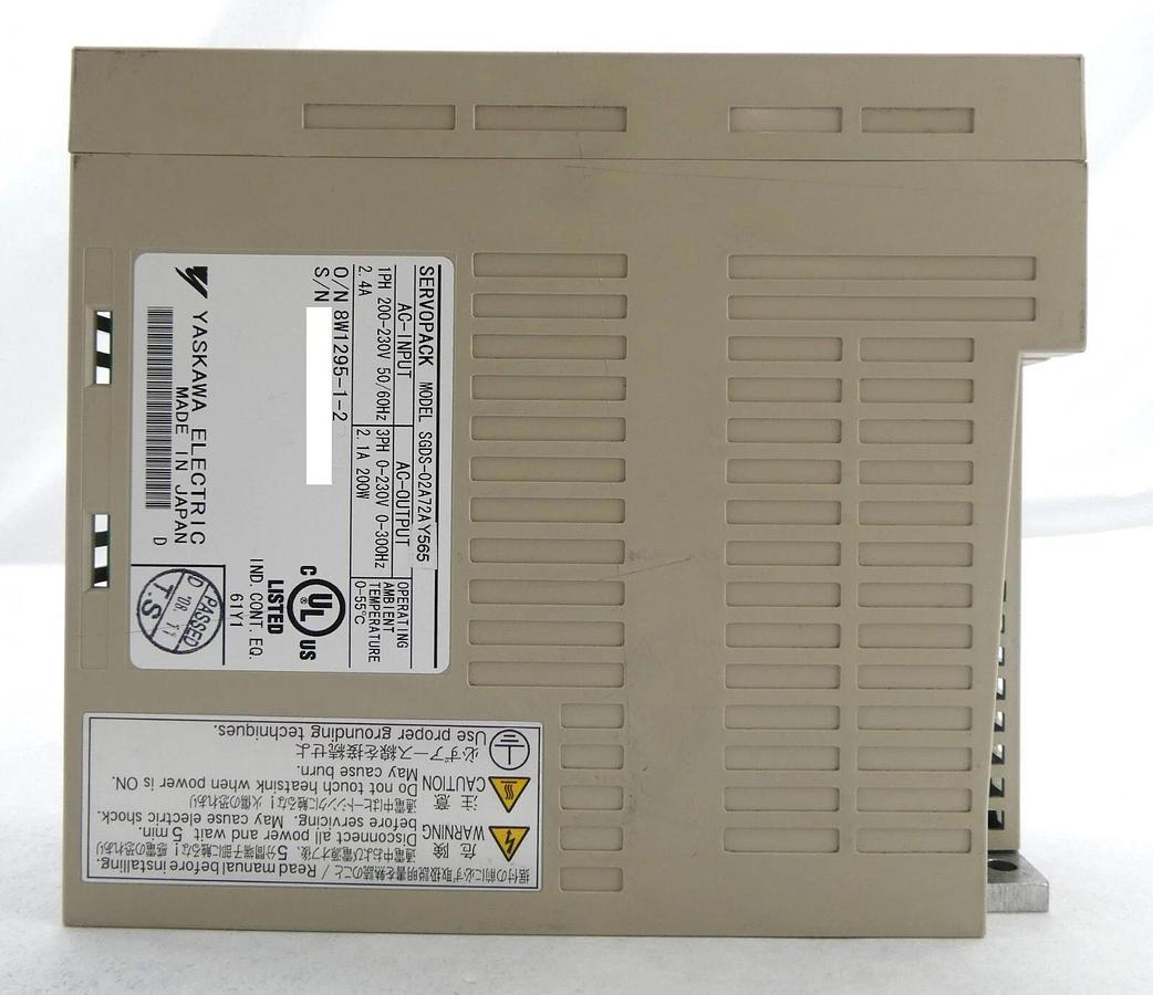 Used Yaskawa Electric SGDS-02A72AY565 Servo Drive SERVOPACK SynqNet 200V Working