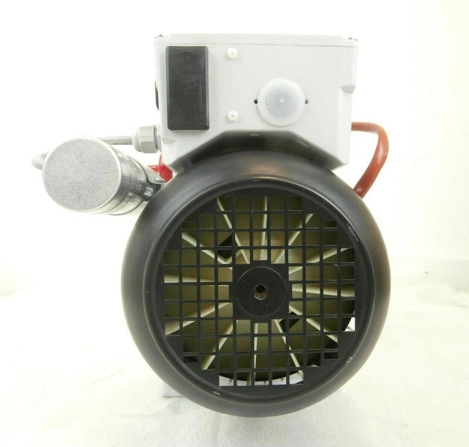 Used TRIVAC D16B Leybold 160141V150-1 Rotary Vane Vacuum Pump Tested Working Surplus