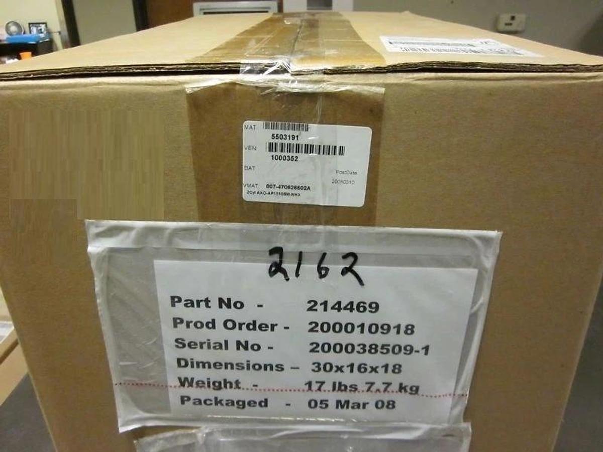 Air Products 214469 2Cyl Manifold AXO-AP1510SM-NH3 807-470626502A New Surplus