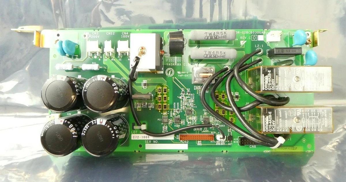 Used Yaskawa Electric SGDR-COBCB030GAB Robot Power Supply PCB Card NXC100 Working