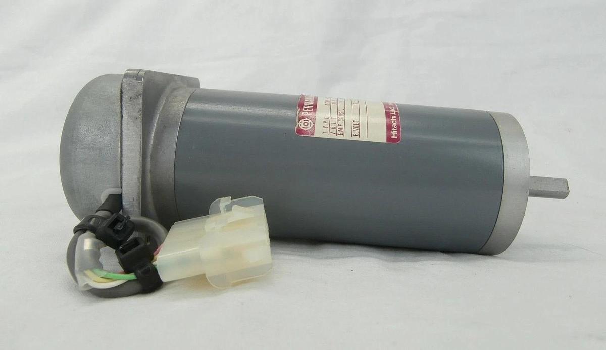 Used Hitachi DCM-05A03-E1200 Permanent Magnet Motor Used Working