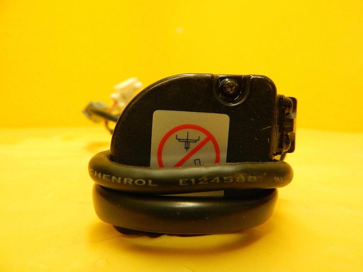 Used Omron R88M-W05030T AC Servo Motor VRSF-PB-5B-50 Used Working