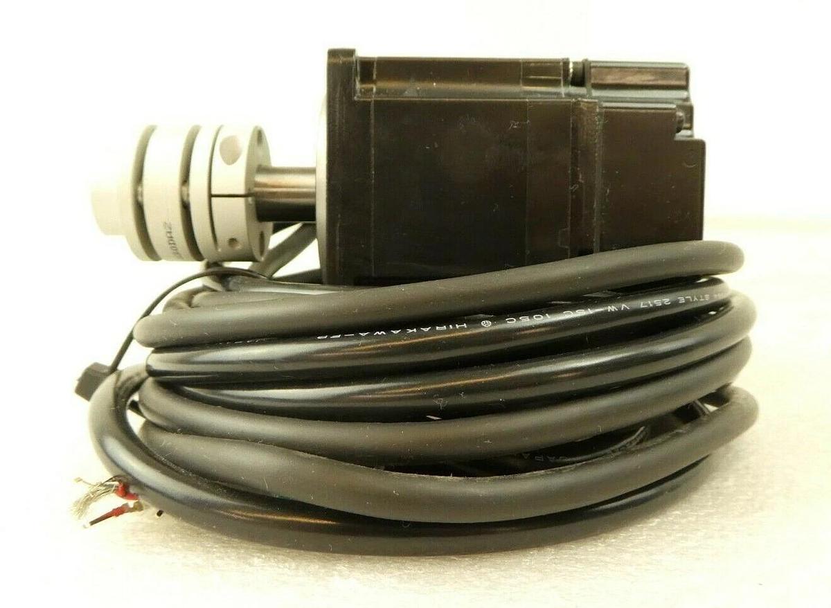 Used Yaskawa Electric SGMJV-02AAA21 AC Servo Motor Rudolph F30 No Connector Working