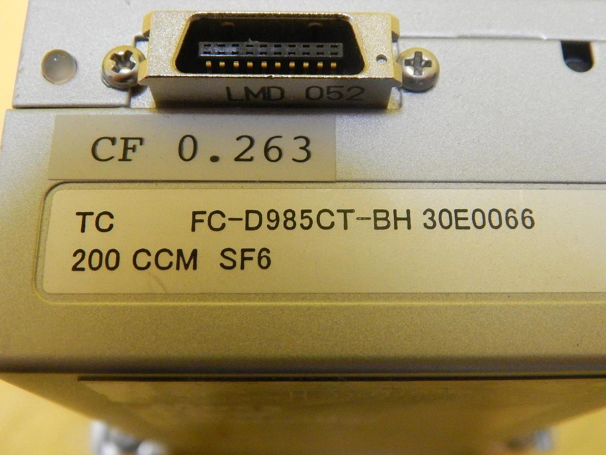 Used Aera FC-D985CT-BH Mass Flow Controller FC-D985c 200 CCM SF6 Used Working