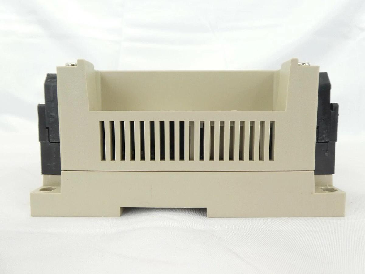 Used Omron C28H-C6DR-DE Programmable Logic Controller PLC SYSMAC C28H Working Spare