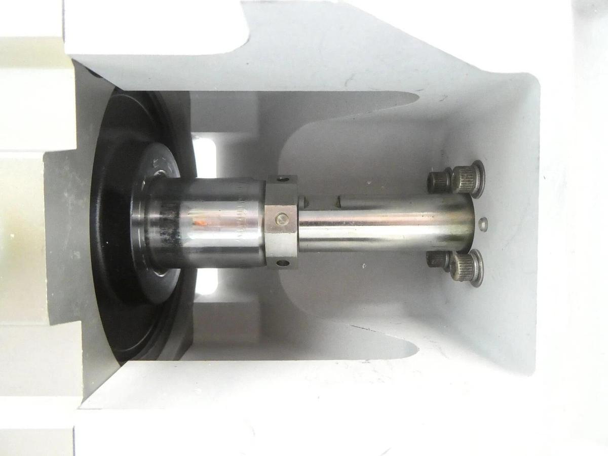 Used SMC NCDQ1B80-01-70404 Chamber Slit Valve Endura Centura 0030-70048 Working