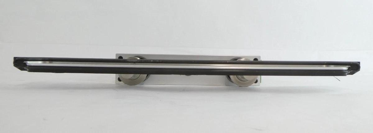 Used VAT 0240X-CA24-BMD1 300mm Pneumatic Vacuum Slit Valve Actuator and Gate Working