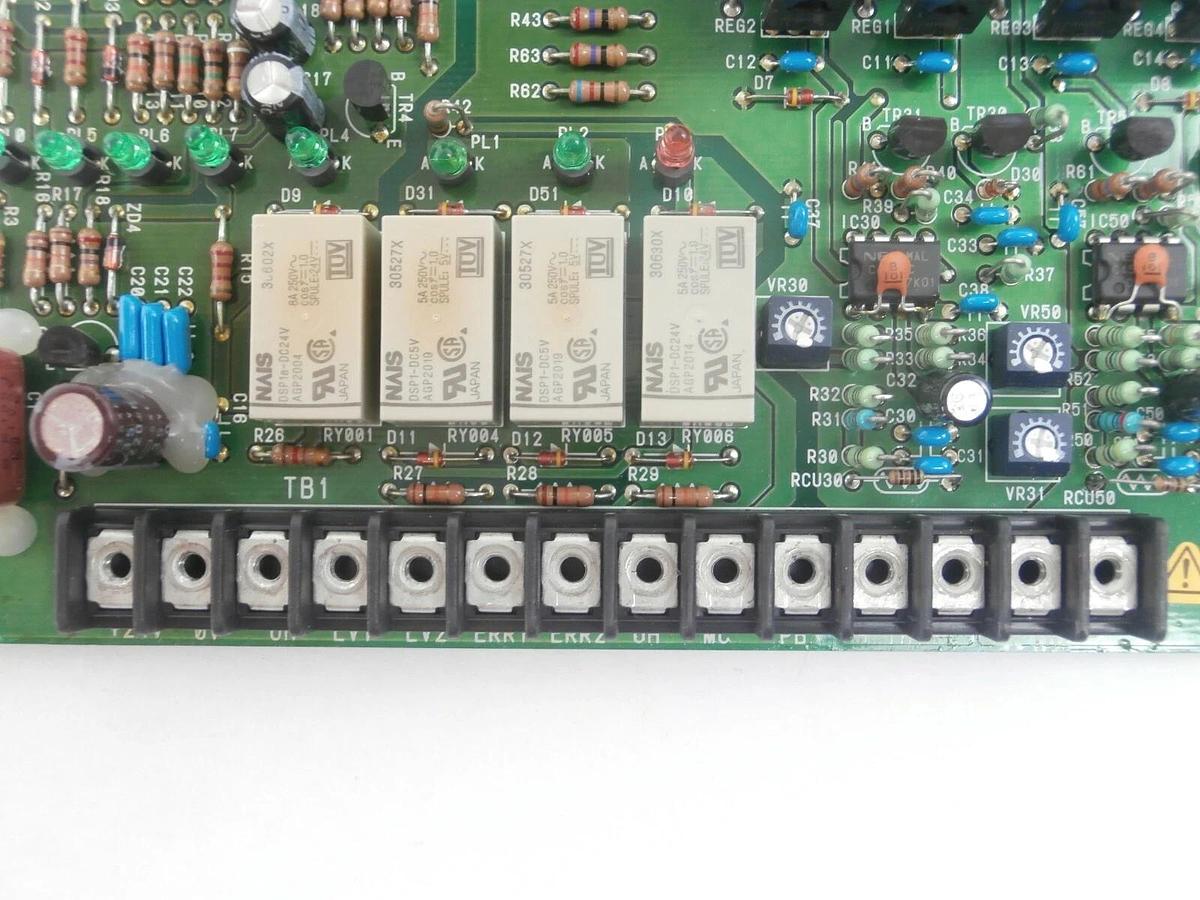 Used RKC Instrument DSX-BOL-11-33A Temperature Controller PCB DSX-BOL No Screws