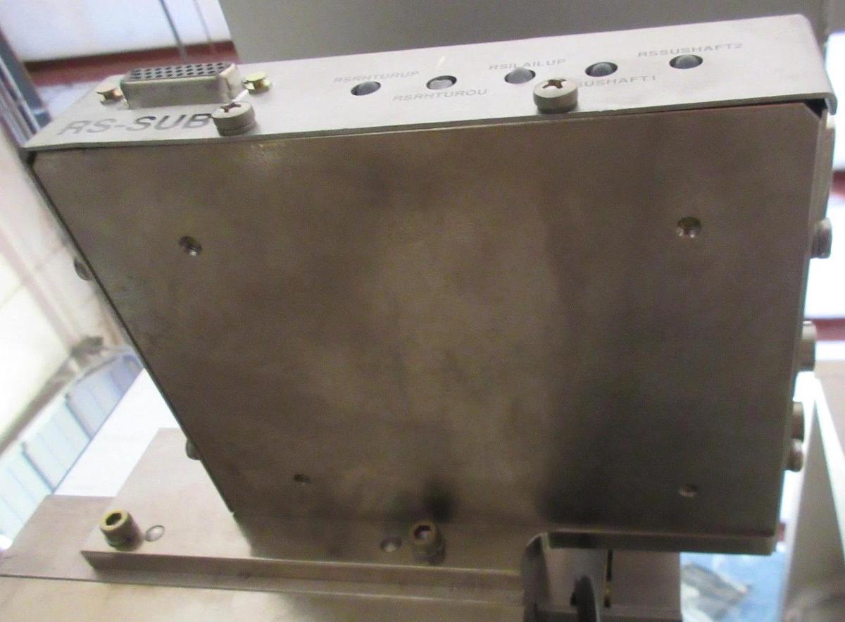 Used ASML 4022.480.47751 AT RS Interface Box SU 4022.480.4775 XT:1250 Used Working