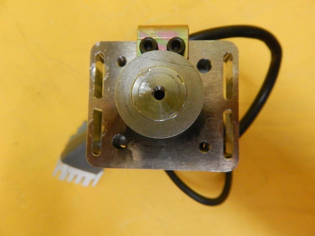 Used Oriental Motor SGMAH-01A1A-AD11 AC Servo Motor Used Working