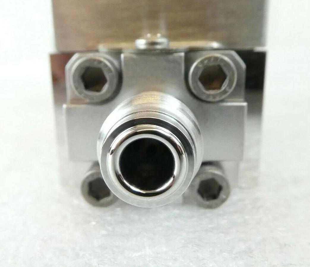 Refurbished Celerity UFC-8165 Mass Flow Controller MFC 6L NH3 AMAT OEM Cleaned Working Spare