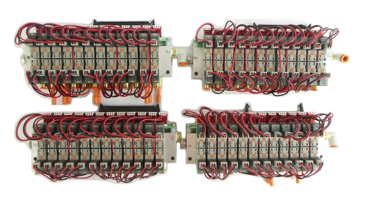 Used SMC D-276-990020B 12-Port Pneumatic Manifold AMAT 0190-01401 Lot of 4 Working