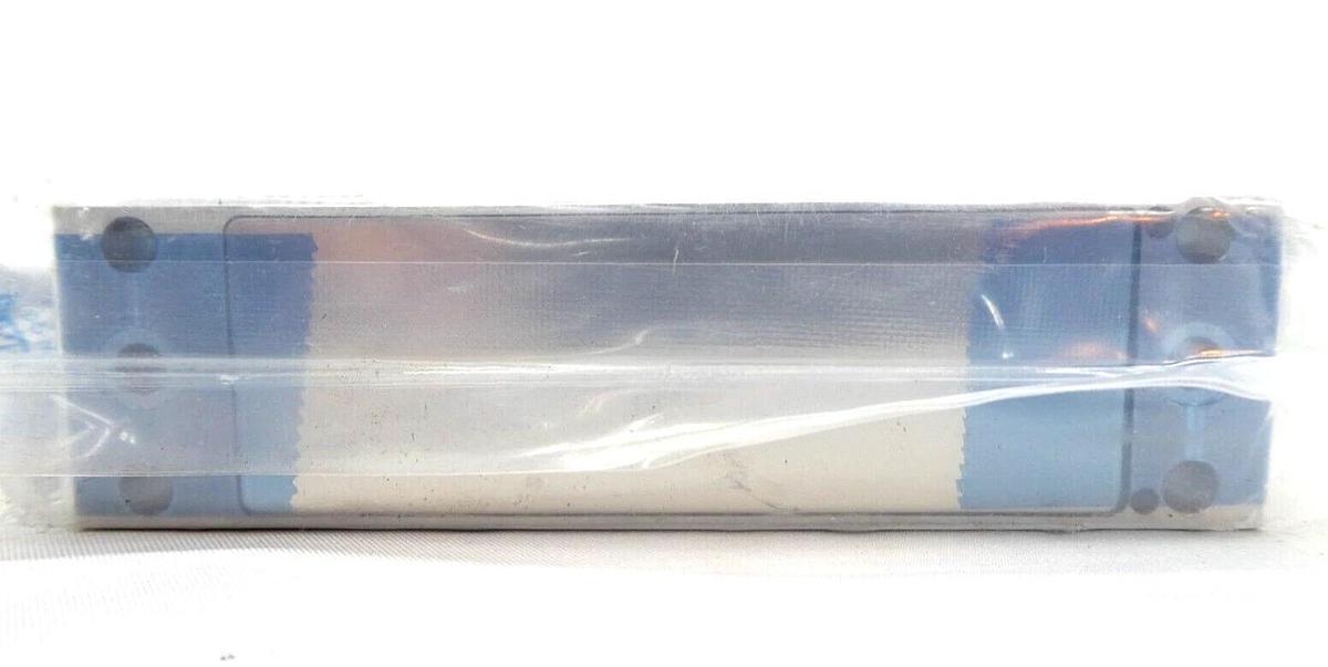Pivotal Systems 32-02995 Mass Flow Controller MFC 100 SCCM C4F6-q New Surplus