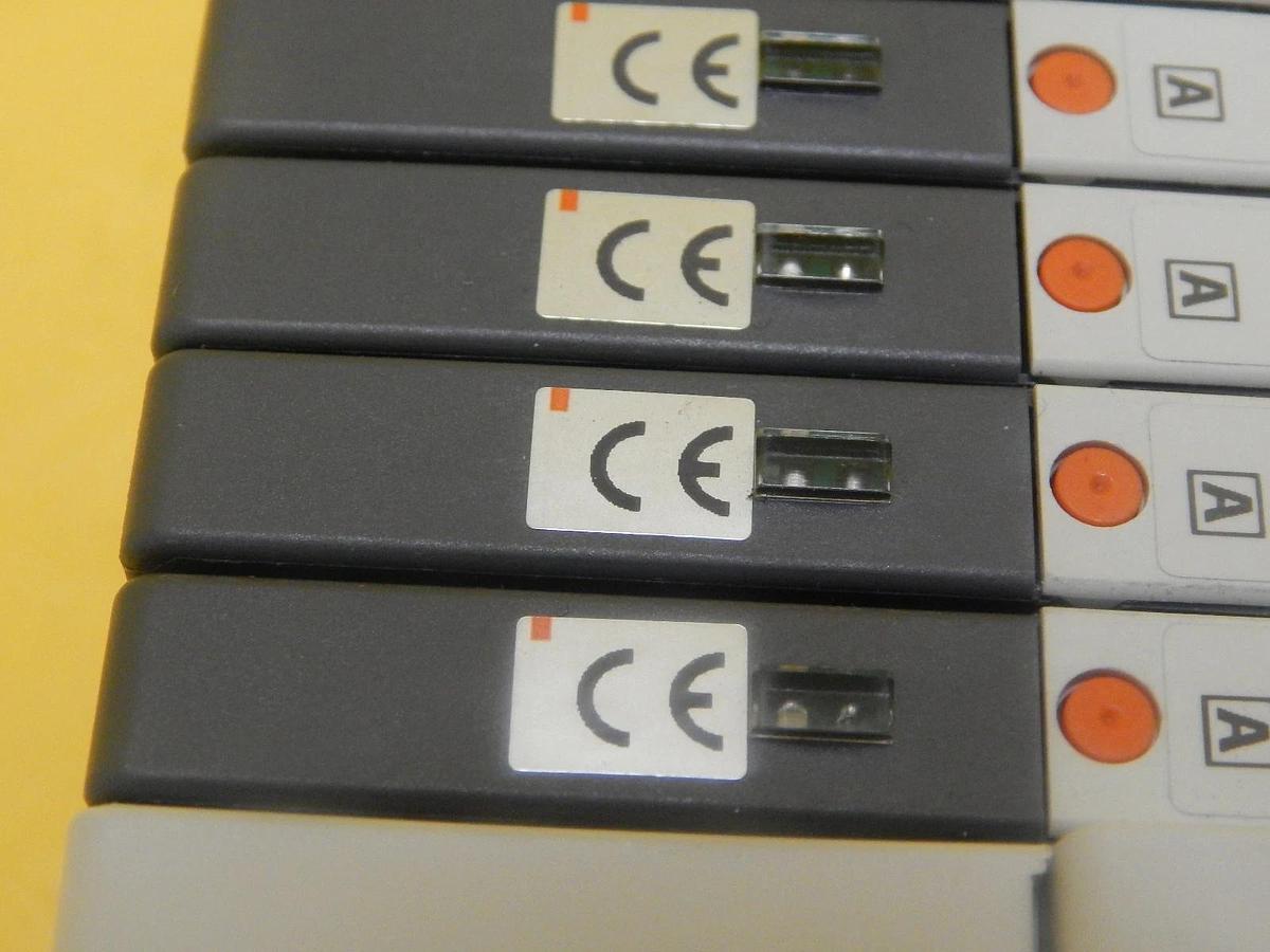 Used TEL Tokyo Electron SVC6 10-Port Manifold SMC SQ1131DY-5-C4-Q PR300Z Used Working