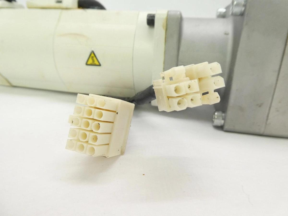 Used Panasonic MSMA042A1B AC Servo Motor MSMA042A84 VRSF-15C-400 Working Surplus