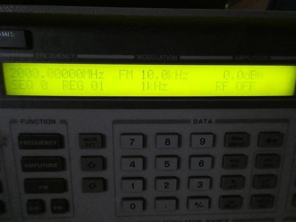 Used Agilent Technologies 8648C Synthesized Signal Generator Option 1E6 1EA Untested