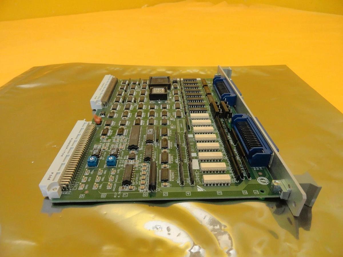 Used Yaskawa Electric JAMMC-SRC03I NOP OM-2 PCB Card DF9200878-B0 Used Working