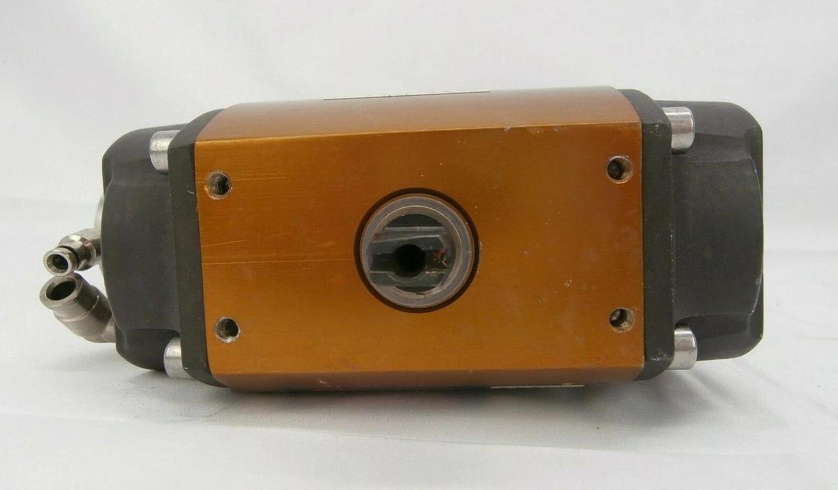 Used Flowserve 10-RDA40-1SDBEO-D Norbro Pneumatic Actuator Assembly 40R Working