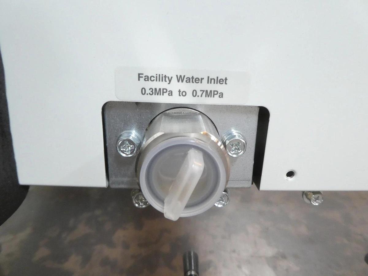 SMC INR-495-025 Recirculating Chiller THERMO CHILLER INR Series New Surplus
