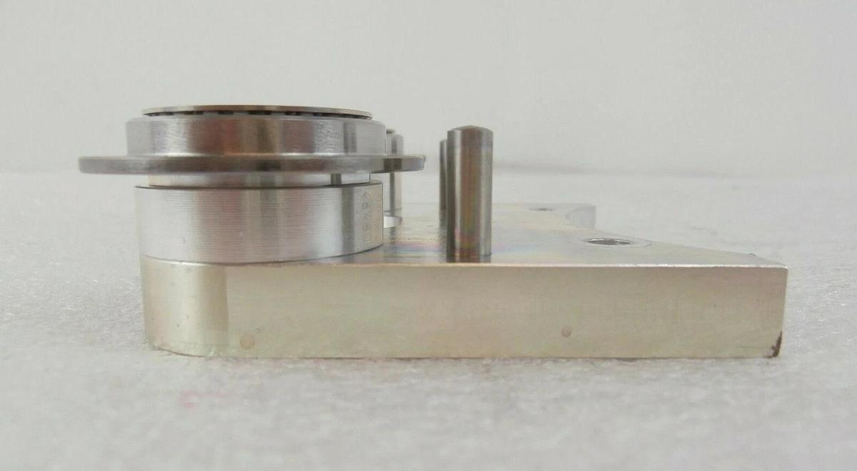Used AMAT Applied Materials 0040-80145 Gripper Claw Bearing Mount 0020-48480 Working