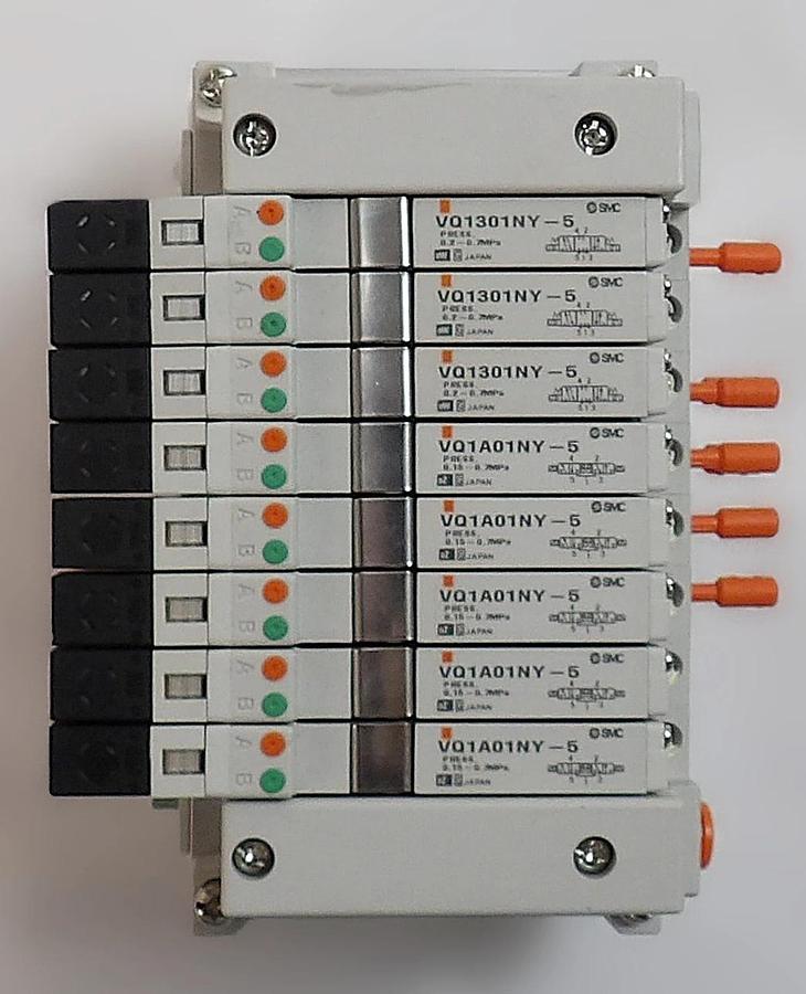 Used SMC EX160-SDN1A 8-Port Pneumatic Manifold AMAT 0190-13033 Lot of 2 Working