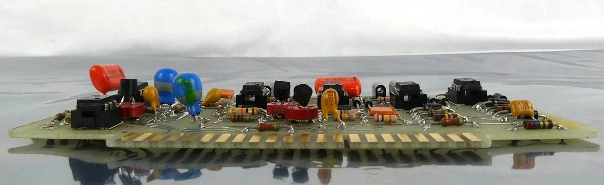 Used Varian VSEA D7389002 Floodgun Controller PCB Card D-F9953002 Spare